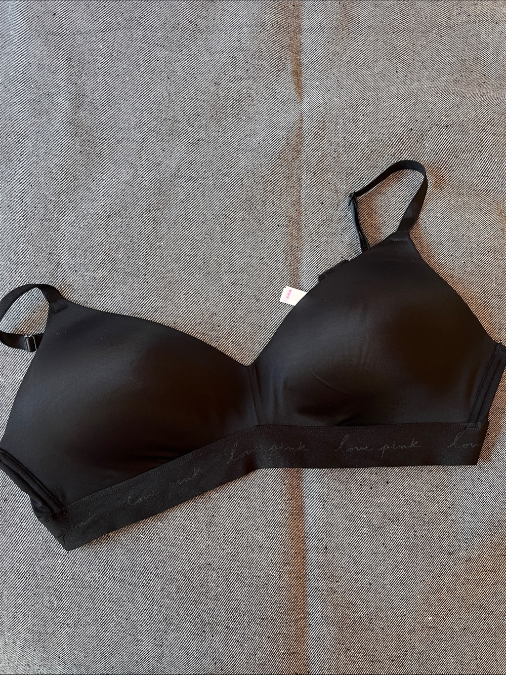 Pink Victoria’s Secret Seamless Black Wireless T-Shirt Bra 36DD